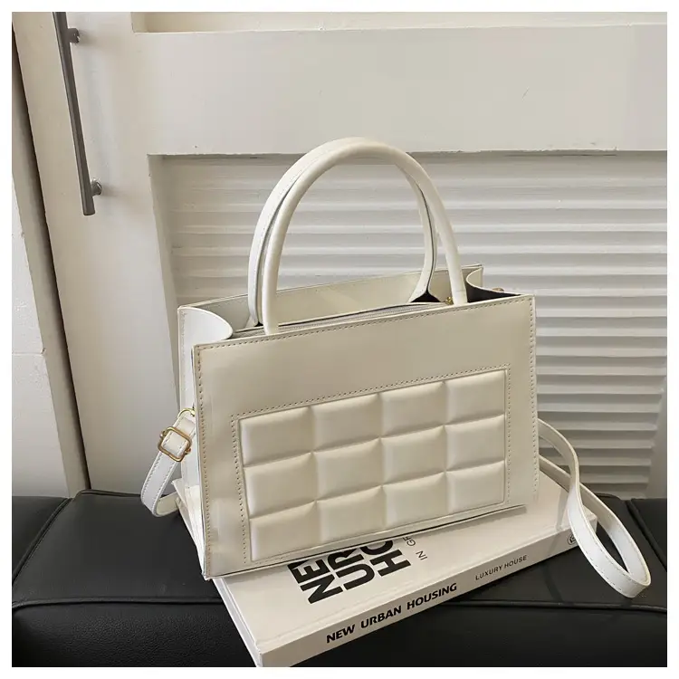 Korean Style Quilted Shoulder Bag Brown White 2024 — feature 18