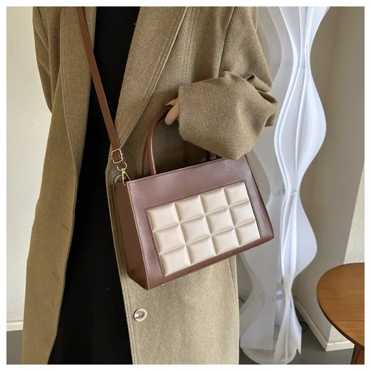 Korean Style Quilted Shoulder Bag Brown White 2024 — feature 21