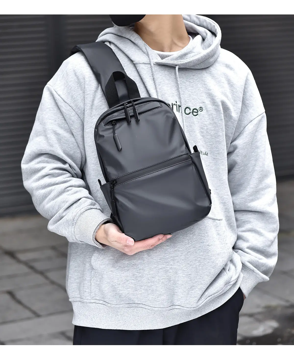 Men's Waterproof Shoulder Bag Black Casual Travel — feature 17