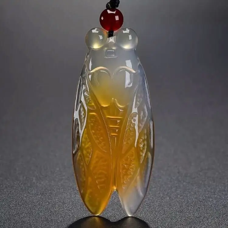 Jade Cicada Pendant with Leaf Design, Golden Yellow, Elegant Jewelry — feature 3