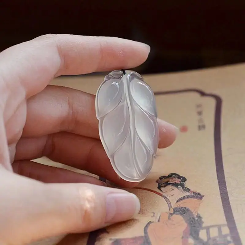 Jade Cicada Pendant with Leaf Design, Golden Yellow, Elegant Jewelry — feature 9