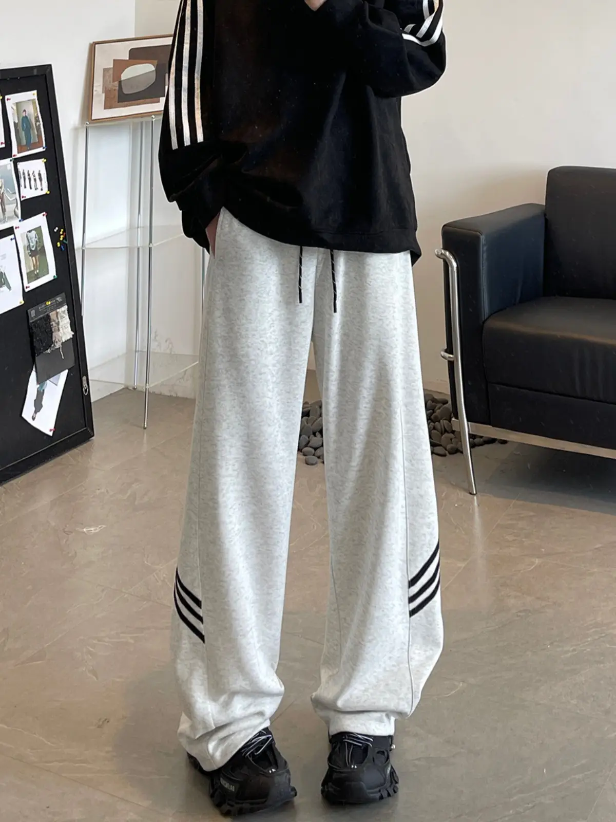 Men's American High Street Gray Sweatpants Wide Leg Casual - Image 5