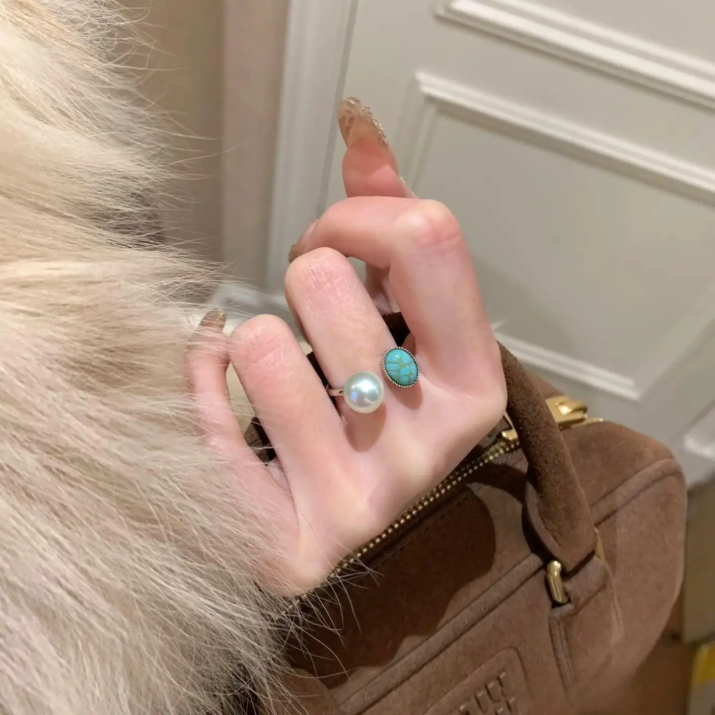 Natural Freshwater Pearl Open Ring with Turquoise Stone 18K Gold — feature 12
