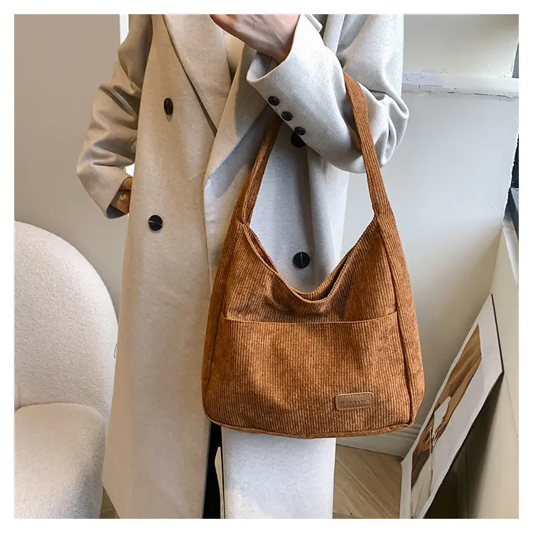 Black Canvas Shoulder Bag for Women 2024 — feature 10
