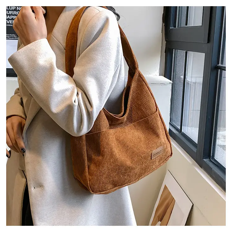 Black Canvas Shoulder Bag for Women 2024 — feature 11
