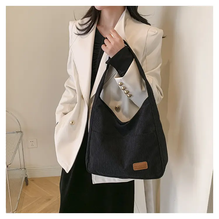 Black Canvas Shoulder Bag for Women 2024 — feature 24