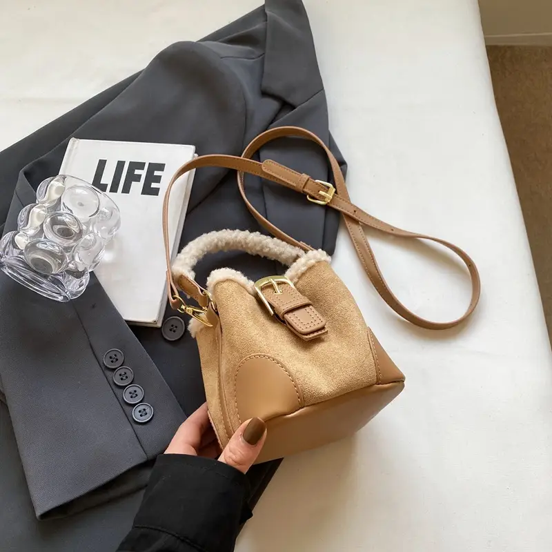 Korean Style Plush Shoulder Bag for Women 2024 - Image 4