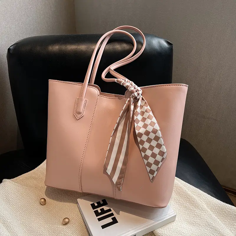 Pink Leather Tote Bag with Checkered Tassel for Women — feature 7