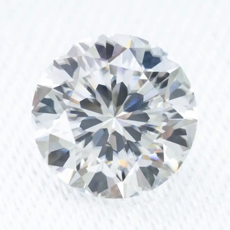 Moissanite Round Stone White with Gra Certificate - Image 2