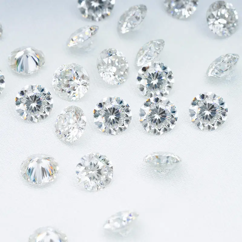 Moissanite Round Stone White with Gra Certificate - Image 3