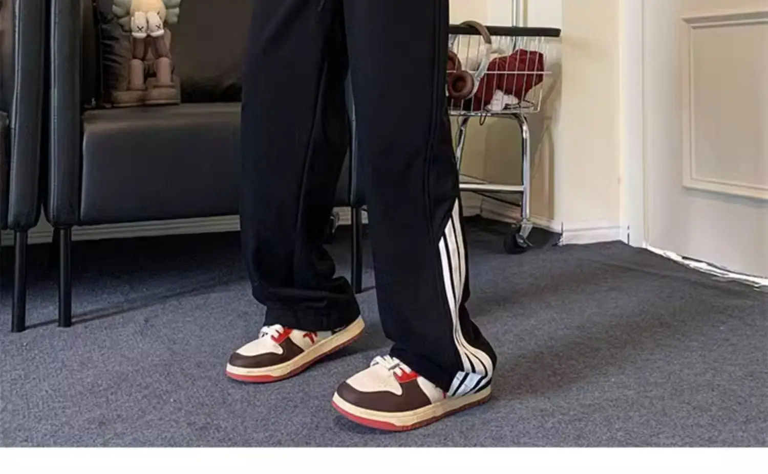 Men Heavy Striped Sweatpants Red Black American High Street — feature 8