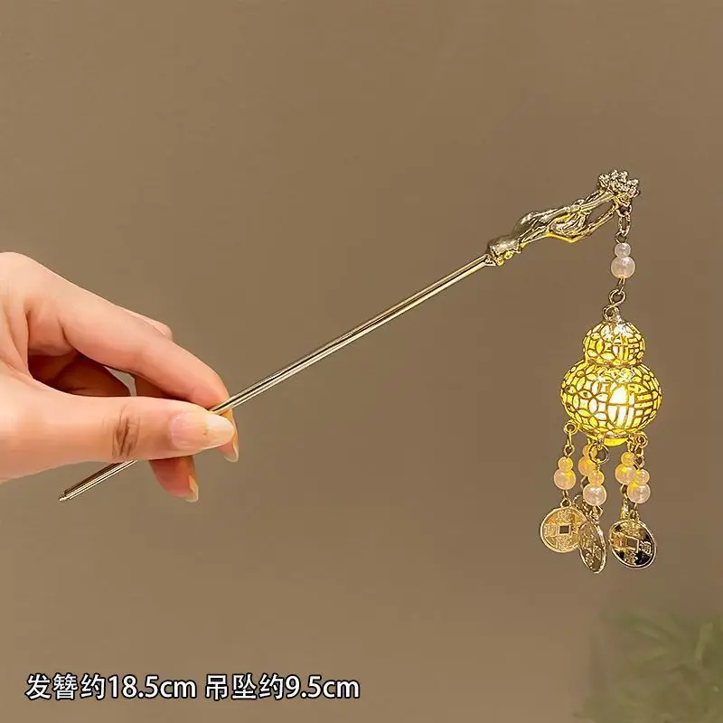 Ancient Light-Emitting Hairpin Lamp with Tassel Design — feature 16