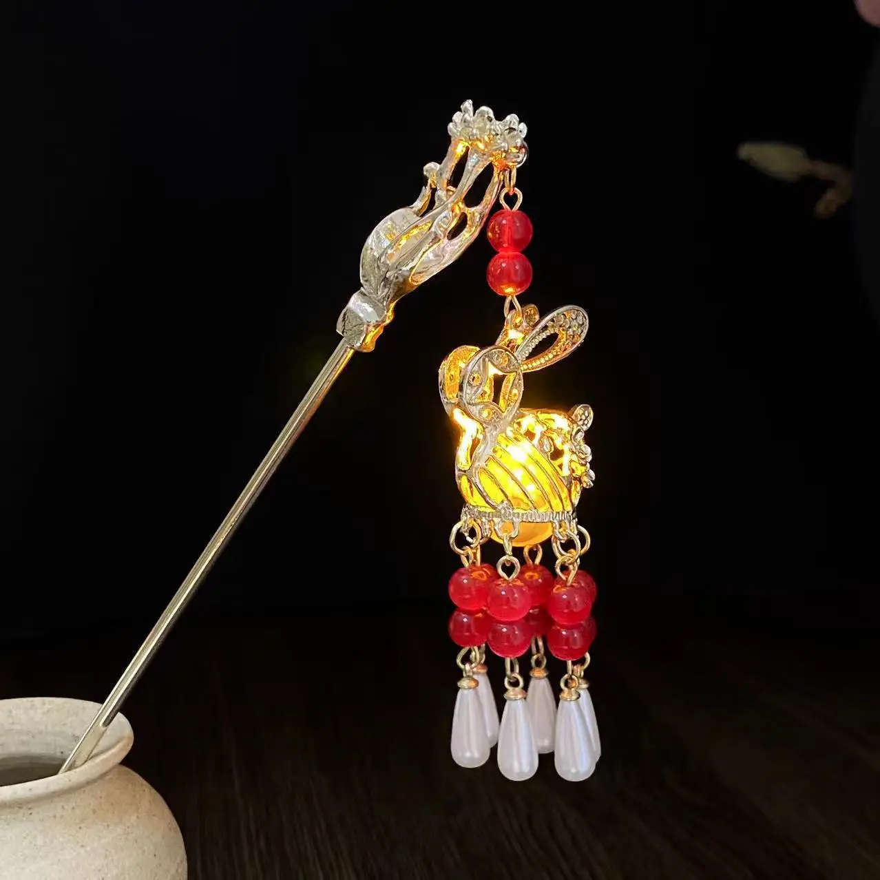 Ancient Light-Emitting Hairpin Lamp with Tassel Design — feature 27