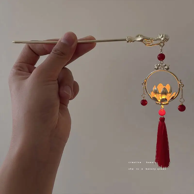 Ancient Light-Emitting Hairpin Lamp with Tassel Design — feature 30