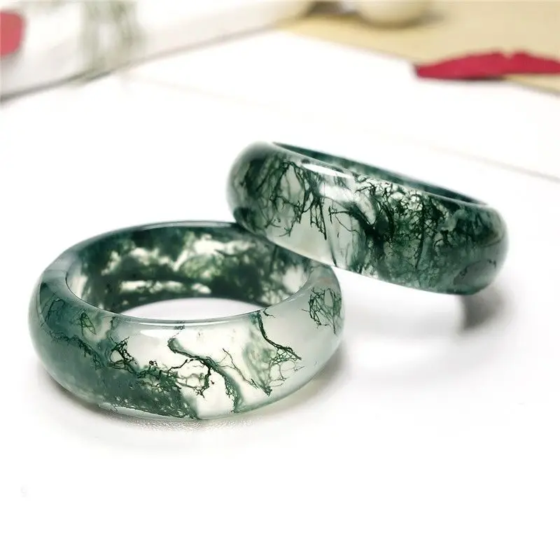 Green Ice-Type Agate Finger Ring for Men Women — feature 5