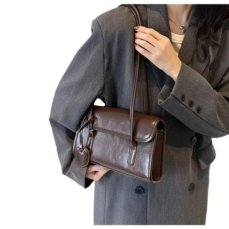 Women Retro Brown Leather Shoulder Bag 2023 - Image 9