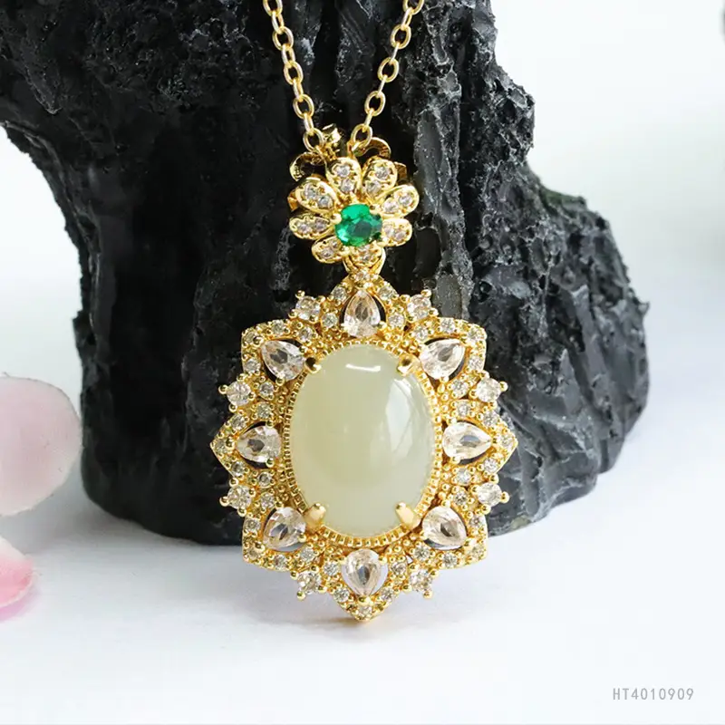 Guan Yu Jade Pendant Necklace Clear Water Jade Jewelry — feature 7