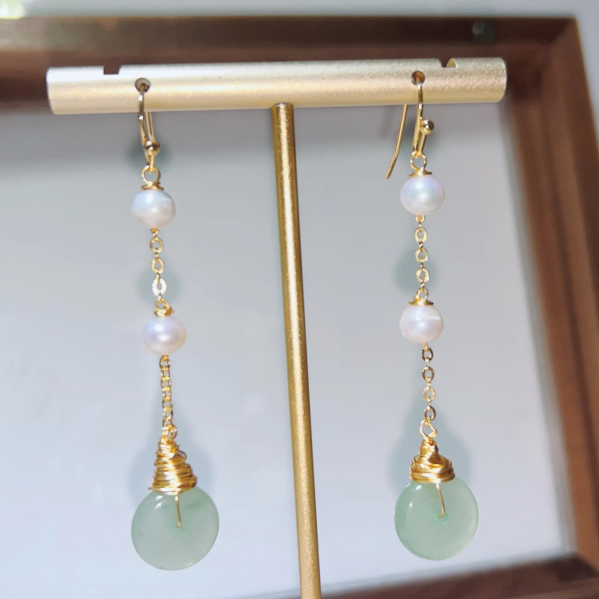 Handmade Pearl Earrings with Pink Jade Tassel — feature 12