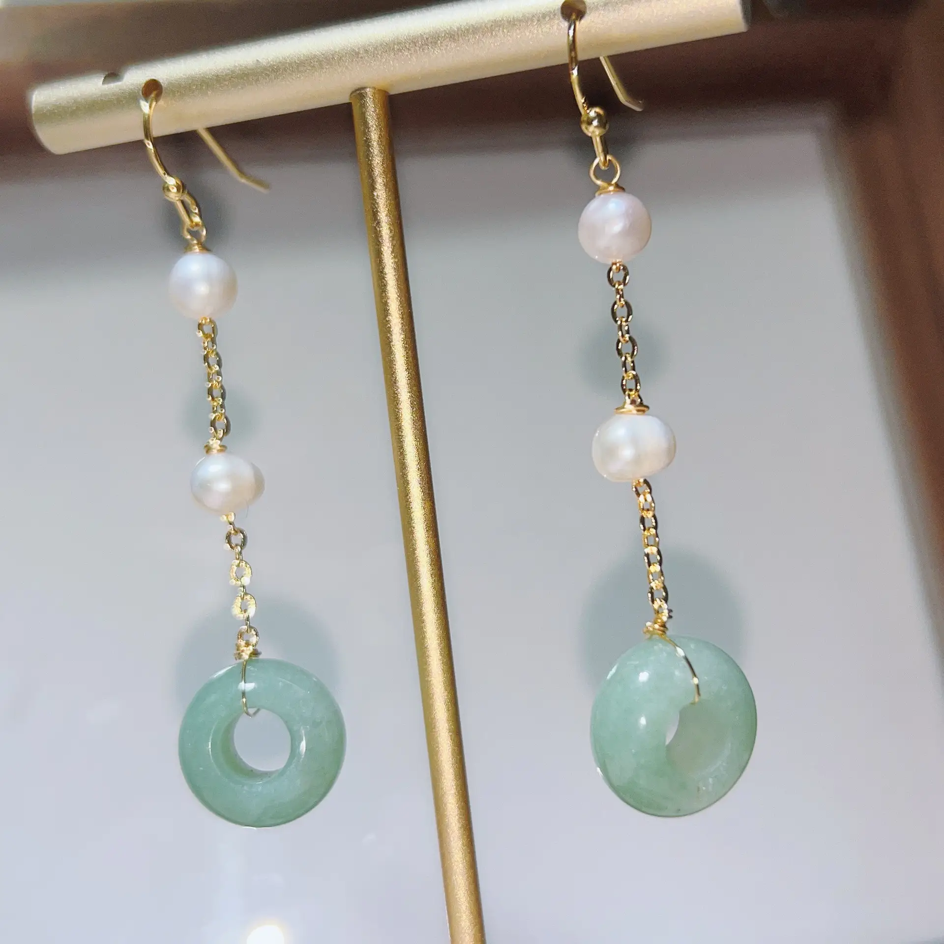 Handmade Pearl Earrings with Pink Jade Tassel — feature 8