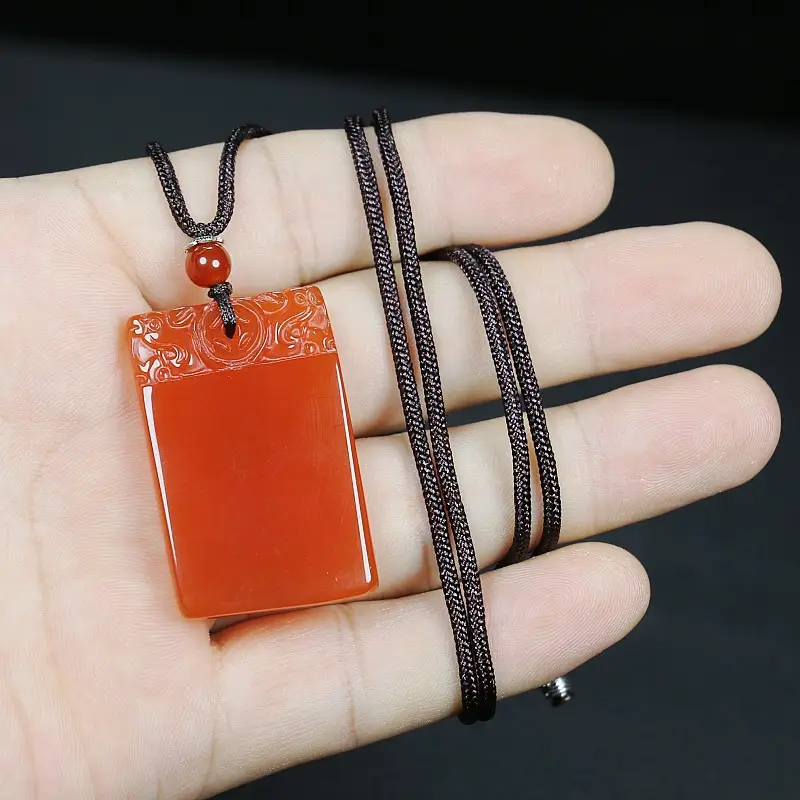 Green Jade Agate Pendant Necklace for Men Women — feature 9