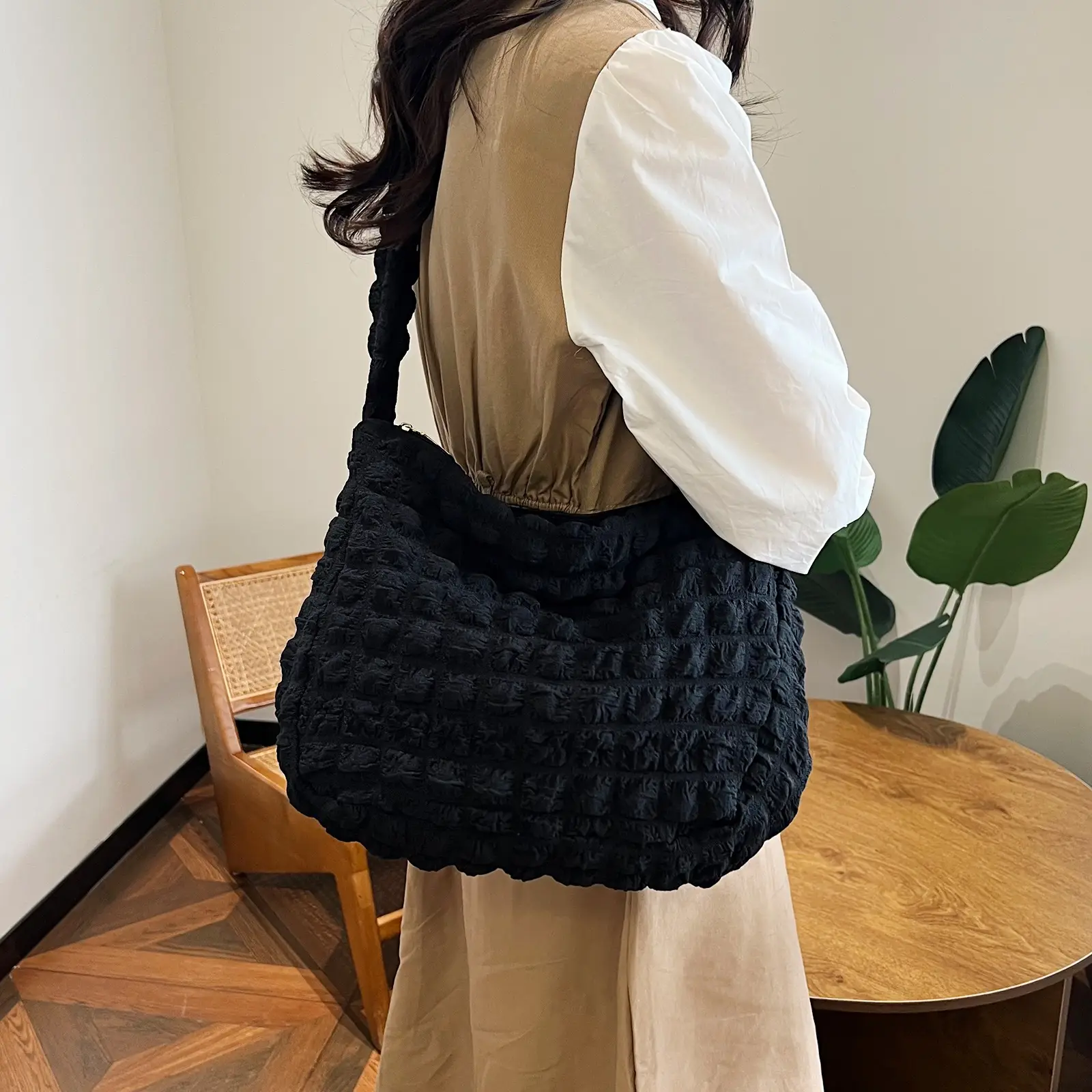 Pink Puff Cloud Shoulder Bag for Women - Image 6