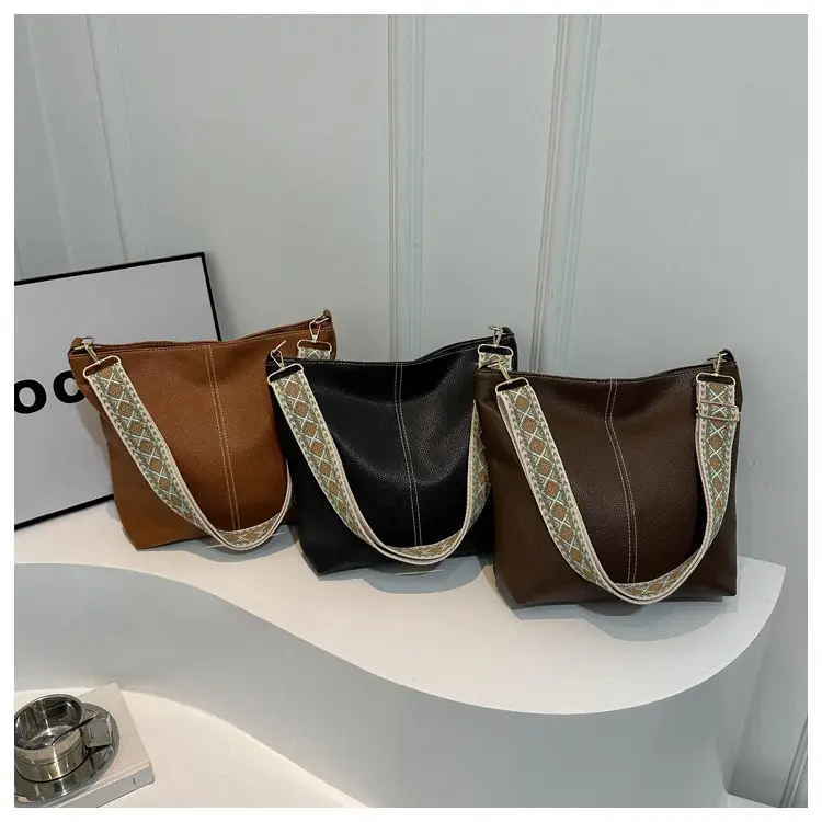 Women's Litchi Pattern Shoulder Bags Brown Black Brown - Image 4