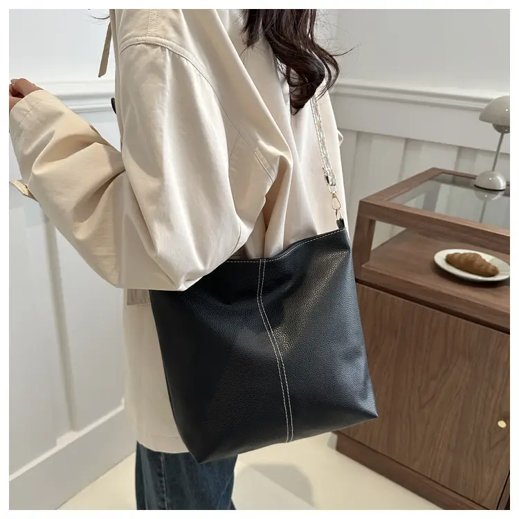 Women's Litchi Pattern Shoulder Bags Brown Black Brown — feature 12