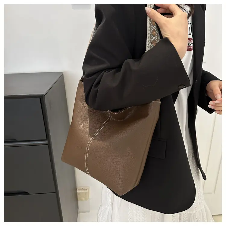 Women's Litchi Pattern Shoulder Bags Brown Black Brown — feature 20