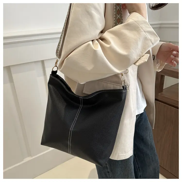 Women's Litchi Pattern Shoulder Bags Brown Black Brown — feature 9
