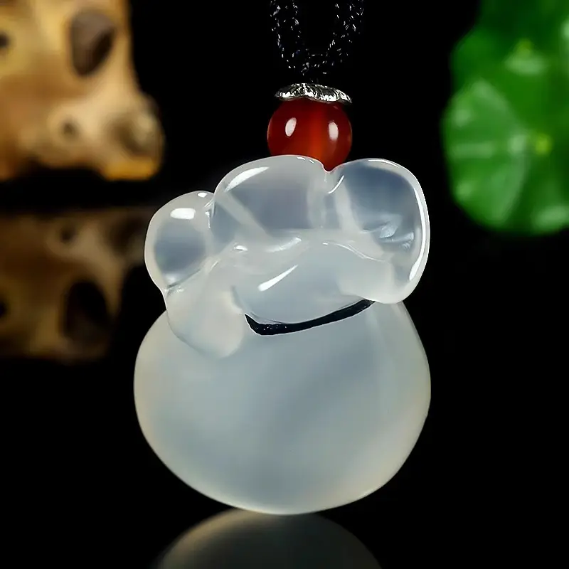 Ice Chalcedony Lucky Bag Pendant for Men Women — feature 18