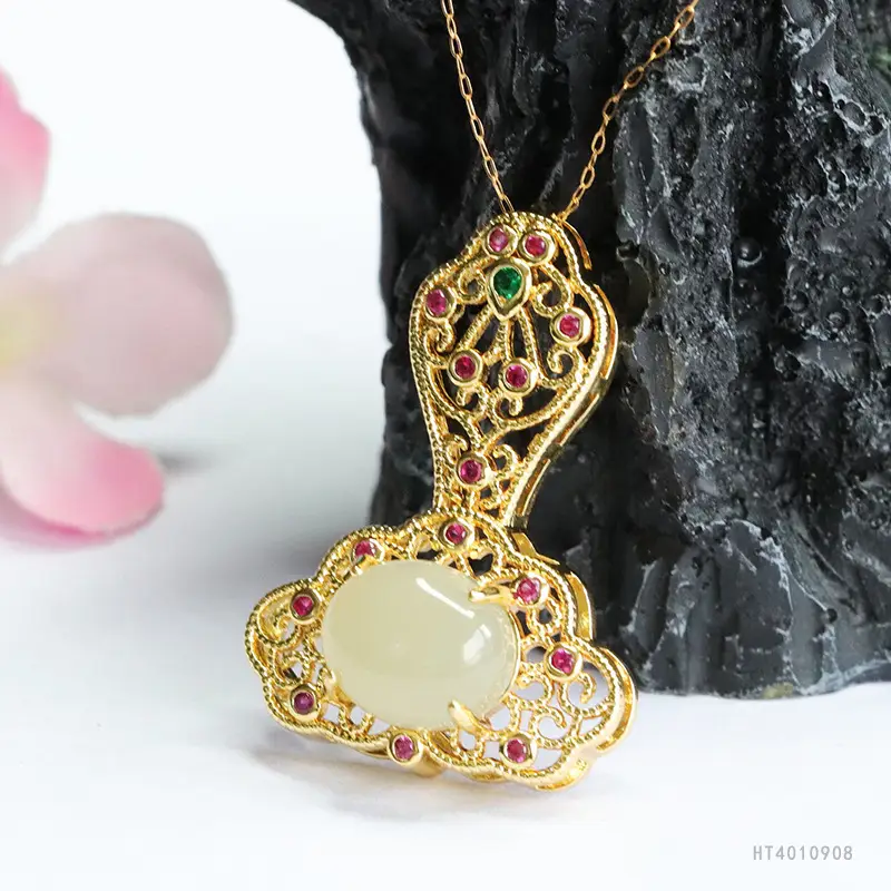 Guan Yu Jade Pendant Necklace Clear Water Jade Clouds — feature 9