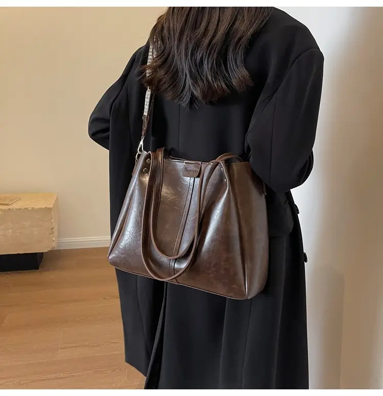 Brown Leather Shoulder Messenger Bag for Women — feature 11