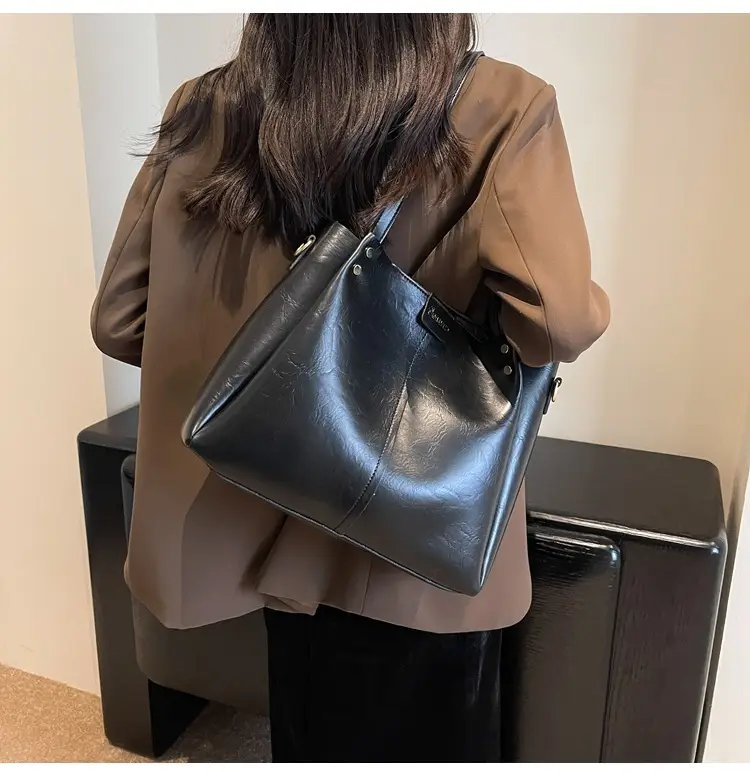 Brown Leather Shoulder Messenger Bag for Women — feature 13