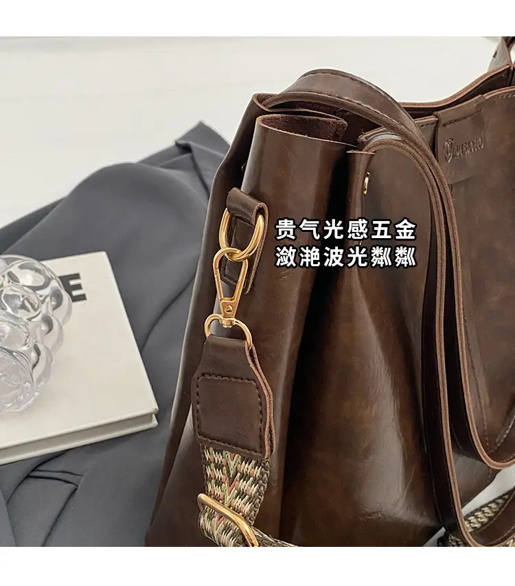 Brown Leather Shoulder Messenger Bag for Women — feature 6