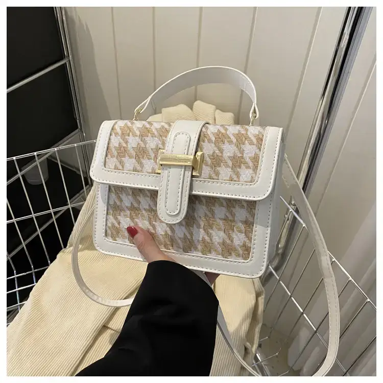 Women Houndstooth Shoulder Bag White 2024 — feature 22