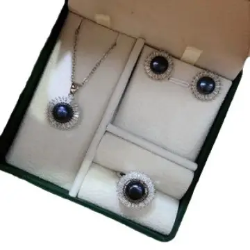 Three-Piece Pearl Necklace Earrings Stud Set for Women