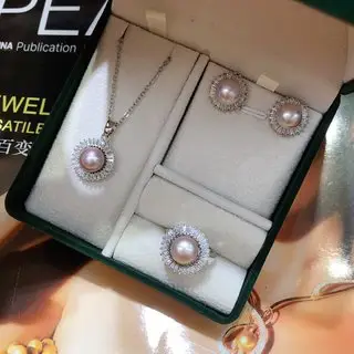 Three-Piece Pearl Necklace Earrings Stud Set for Women