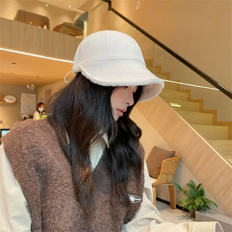 Women's Black Fleece Lined Baseball Cap for Winter Use — feature 12