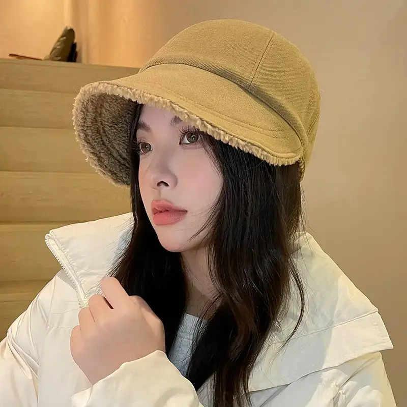 Women's Black Fleece Lined Baseball Cap for Winter Use - Image 4