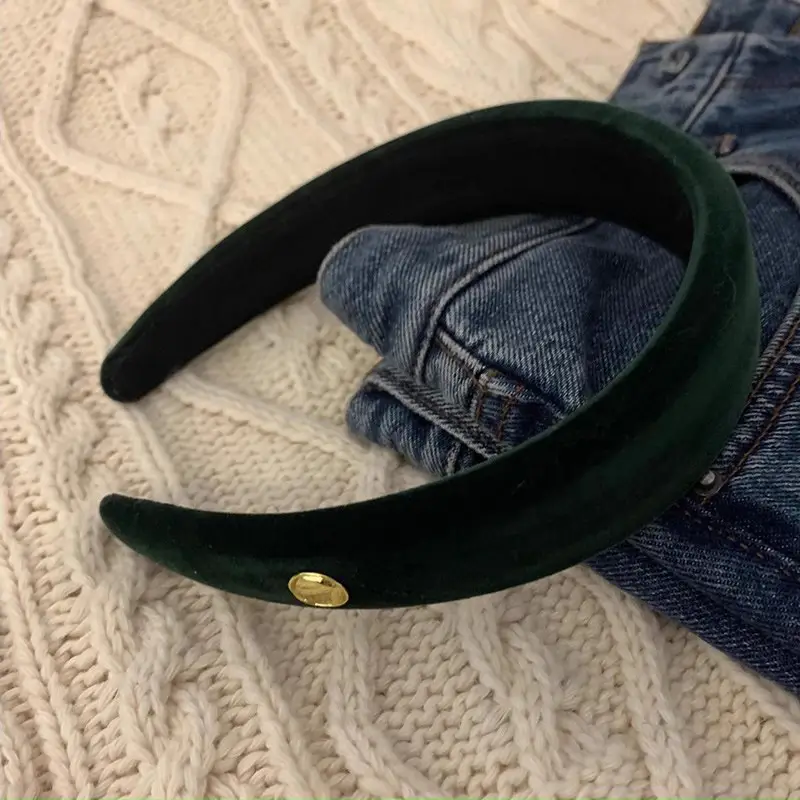South Korea Vintage Velvet Skull Top Headband Gold — feature 11