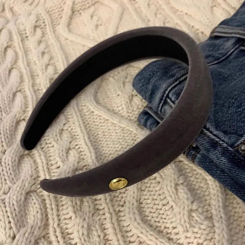 South Korea Vintage Velvet Skull Top Headband Gold — feature 8