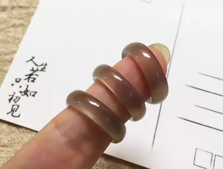 Grey Chalcedony Finger Ring for Men Women — feature 9