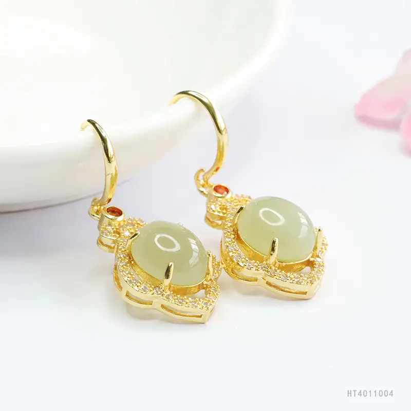 Guan Yu Jade Earrings Clear Water Green Gold - Image 4