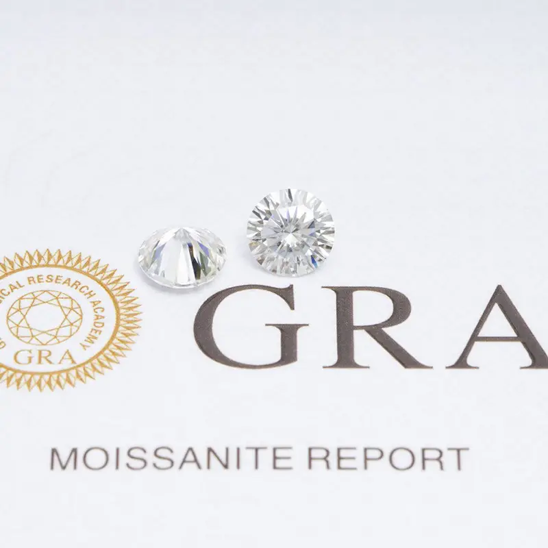 Moissanite Round Crystal 18K White Gold 10x18 - Image 4