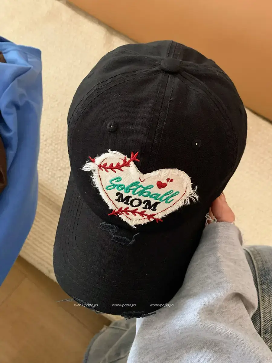 Women Korean Letter Heart Cap Spring Summer Baseball Cap - Image 3