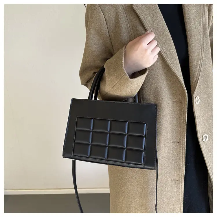 Women Plaid Bag Retro Contrast Shoulder Messenger 2024 — feature 16