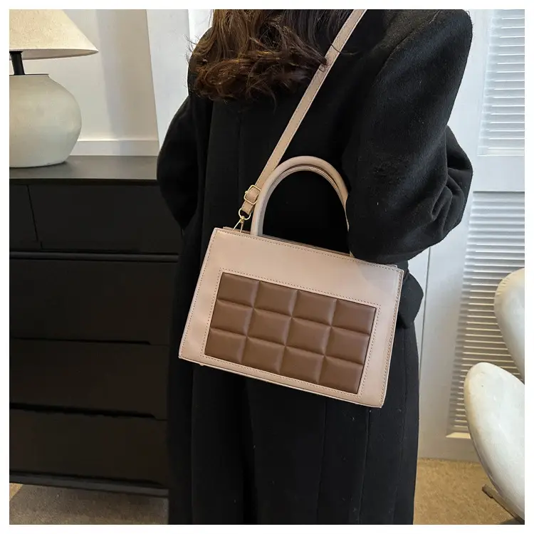 Women Plaid Bag Retro Contrast Shoulder Messenger 2024 — feature 24