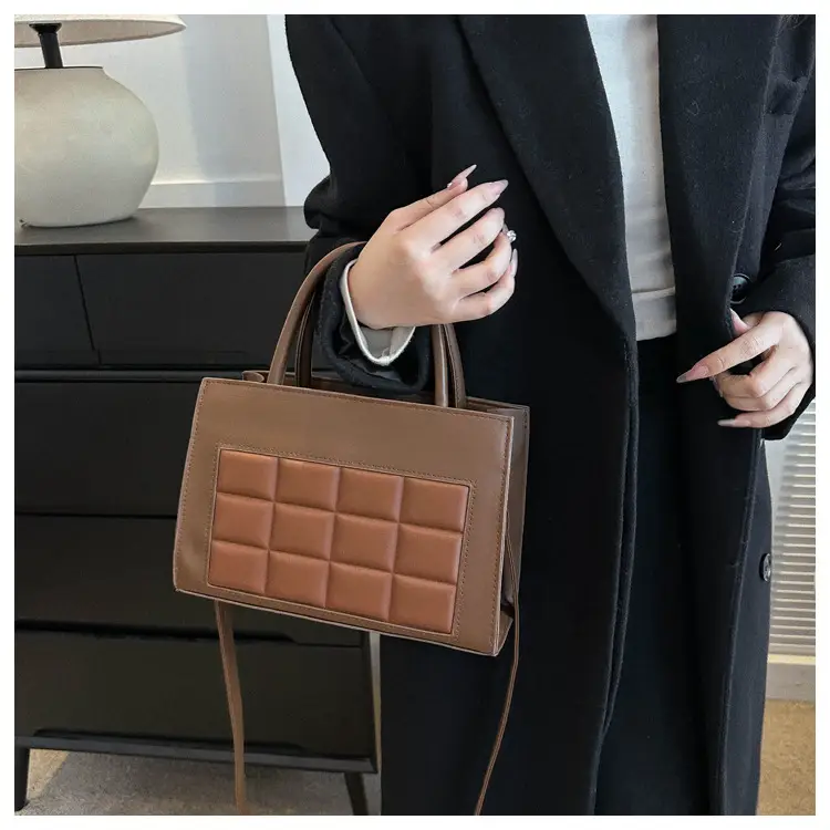 Women Plaid Bag Retro Contrast Shoulder Messenger 2024 — feature 26