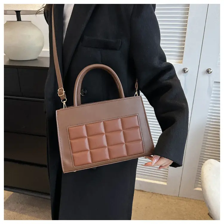 Women Plaid Bag Retro Contrast Shoulder Messenger 2024 — feature 28
