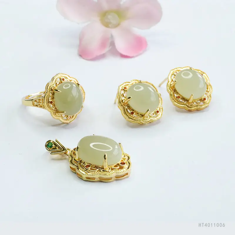Guan Yu Jade Set Three-Piece Pendant Earrings Ring Set